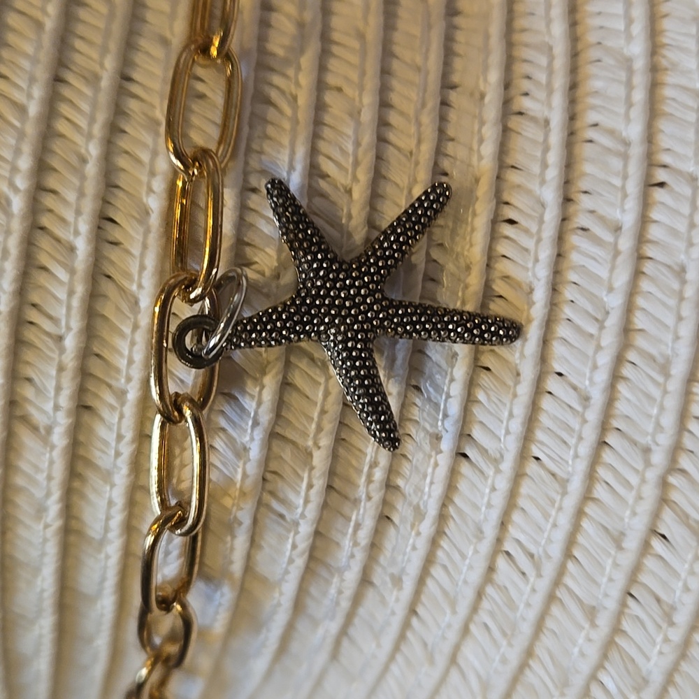 NWT Madd Hatter Stylish Wide Brim Hat with Beachy Gold Chain Accent - Picture 2 of 9